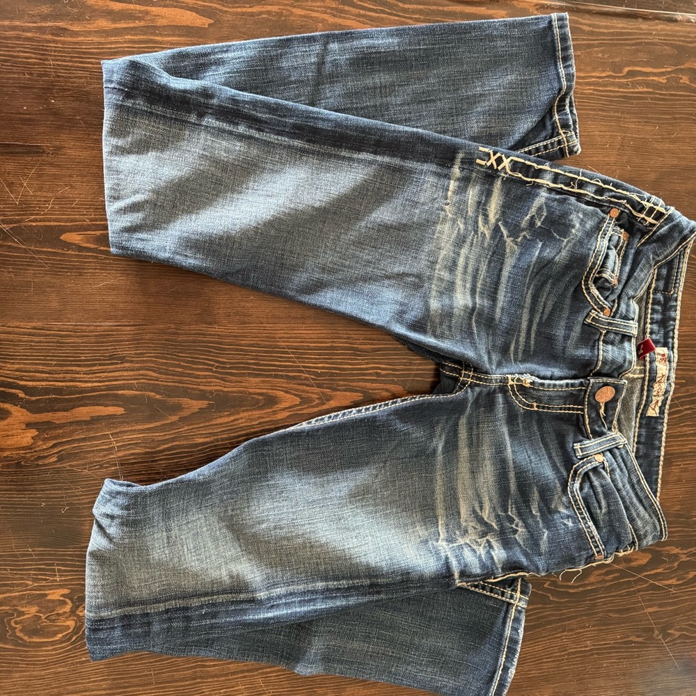 FREE shipping!! BKE skinny Jeans